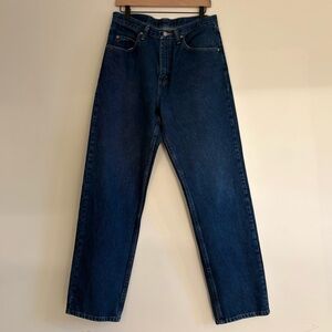 Vintage Wrangler medium washed jeans, size 33x32